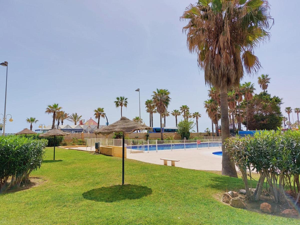 Nice And Cozy Studio At The Beachfront Benalmádena Exterior foto