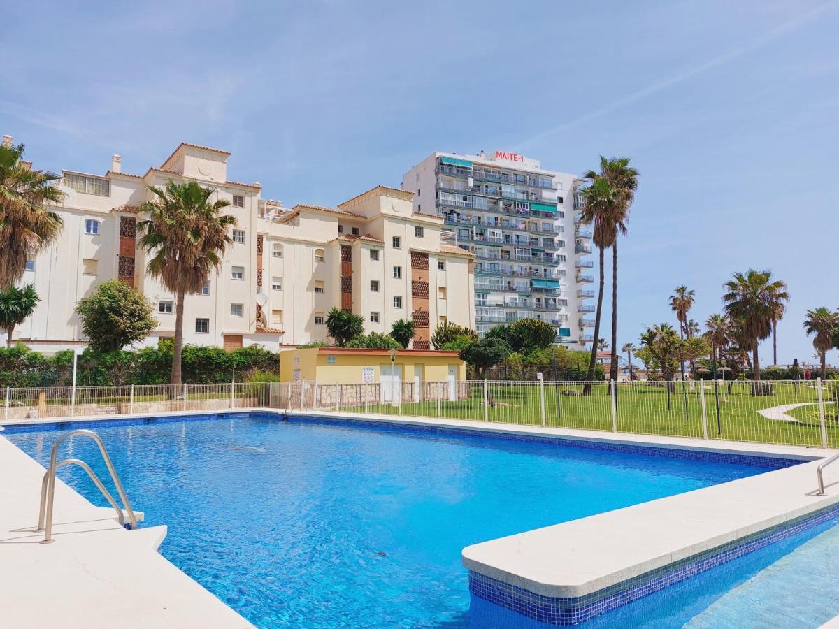 Nice And Cozy Studio At The Beachfront Benalmádena Exterior foto